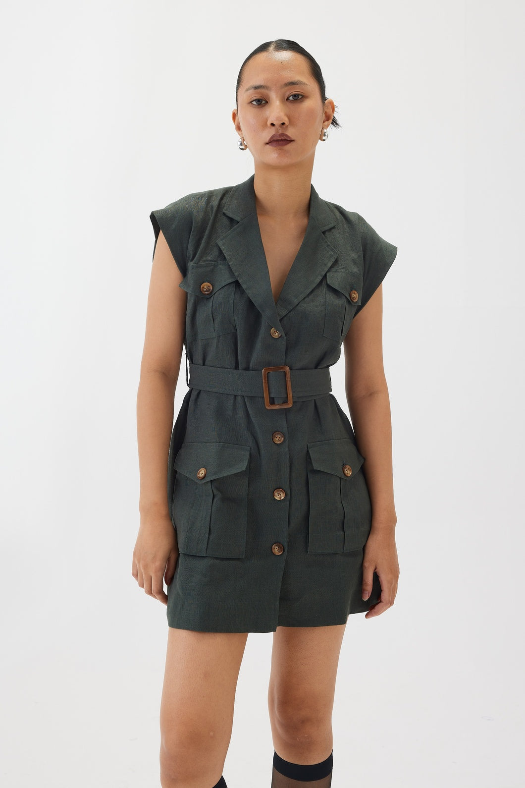 Linen shirt dress with a belt | Green