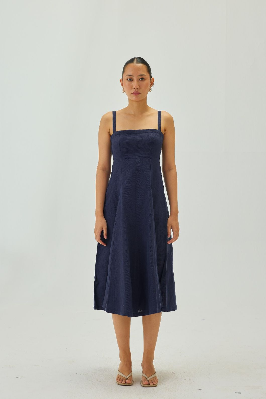 Linen Dress with square neckline | Indigo