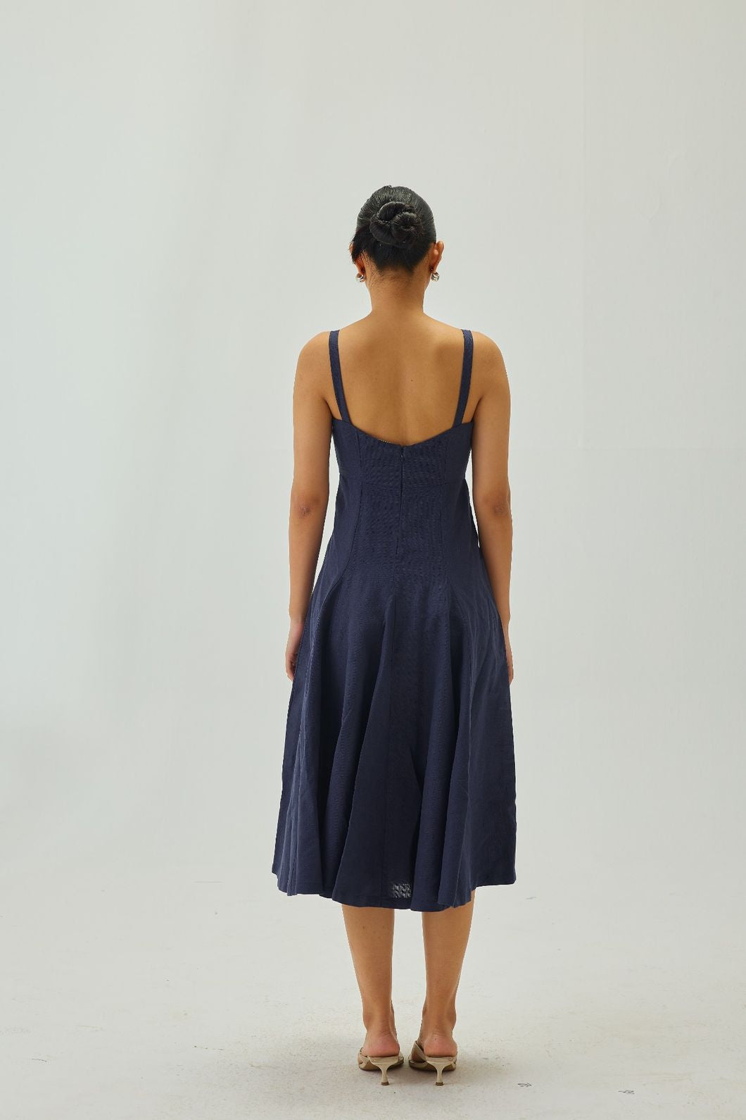 Linen Dress with square neckline | Indigo
