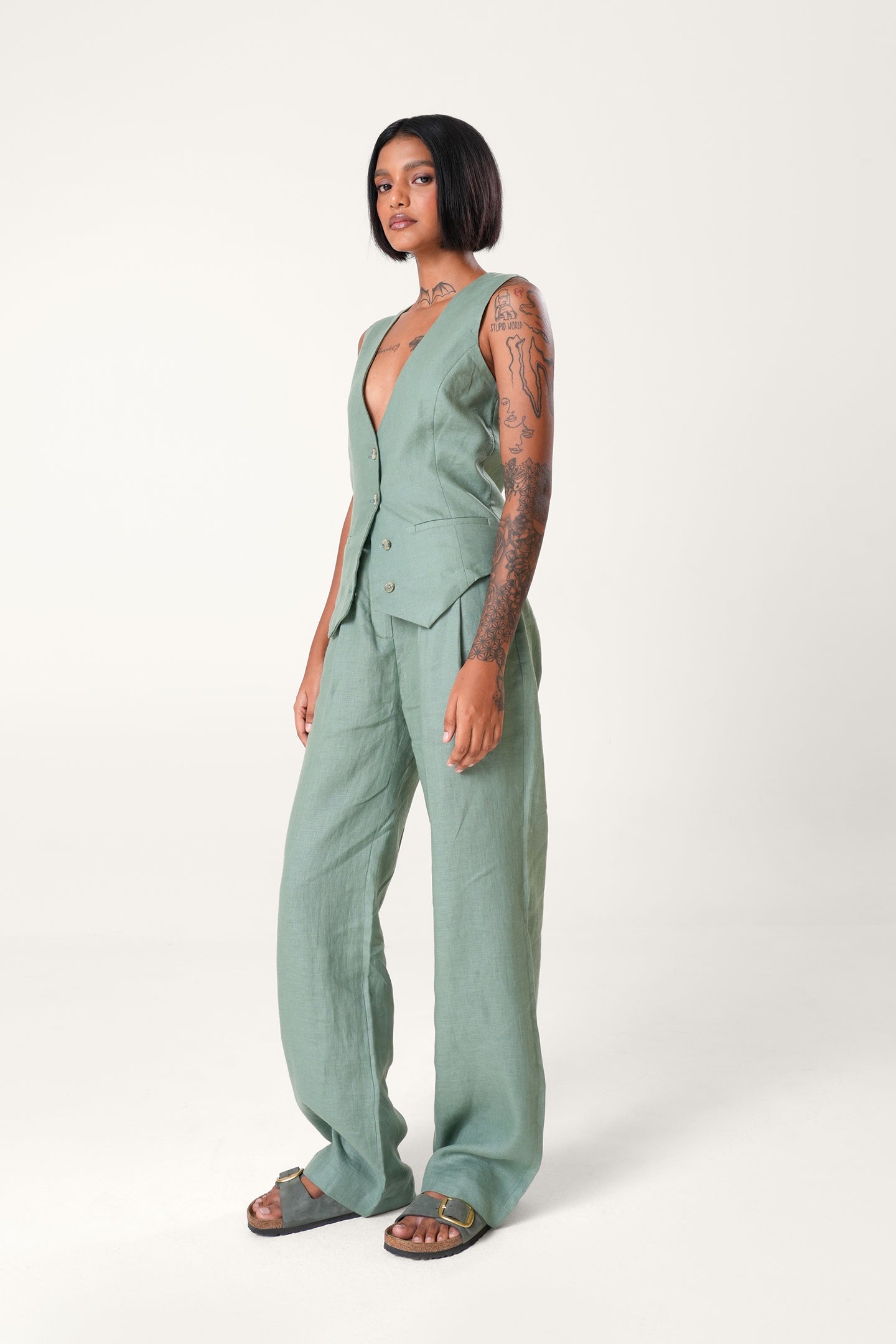Live in your Linen Waistcoat | Green