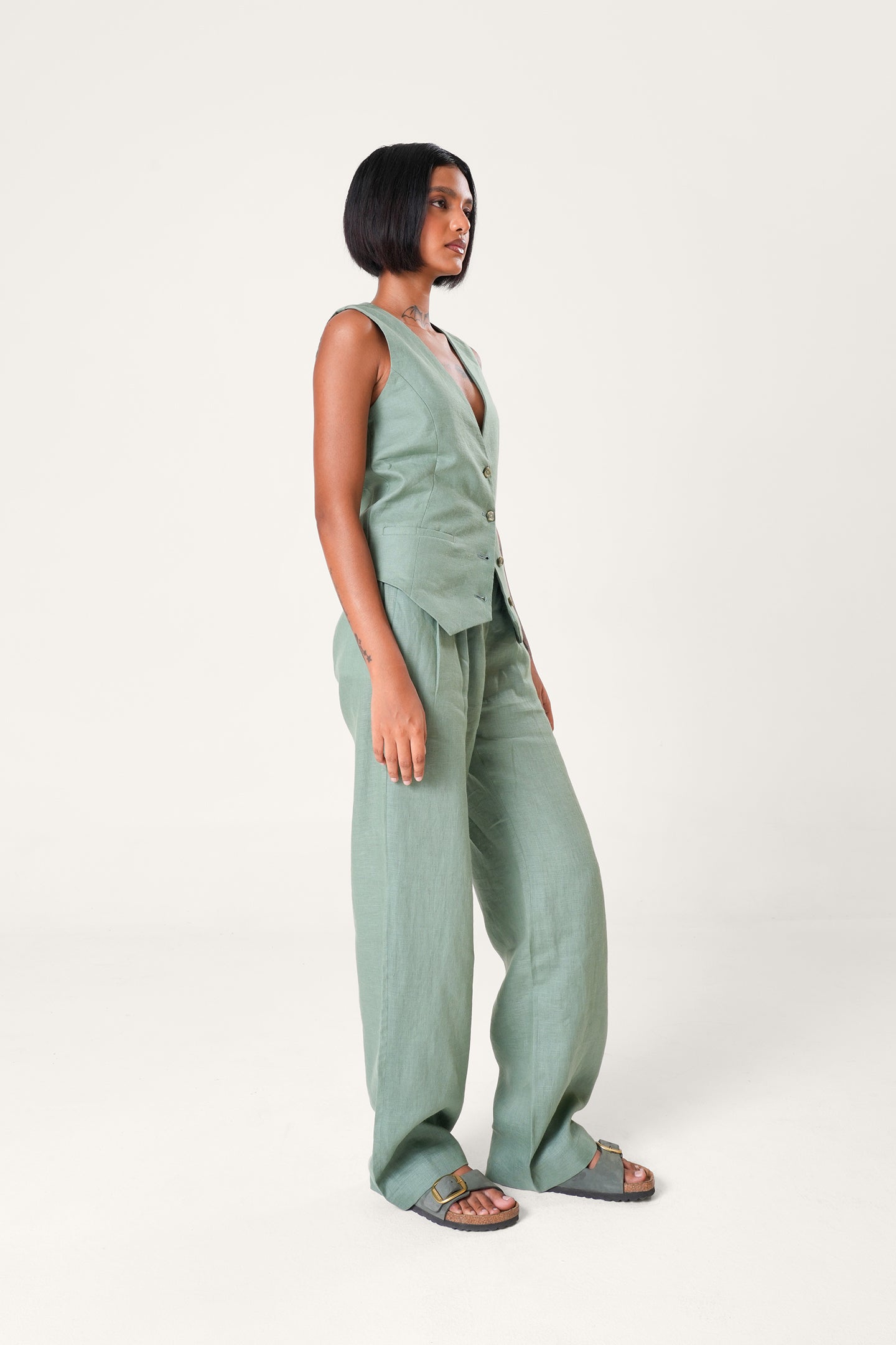 Live in your Linen Waistcoat | Green