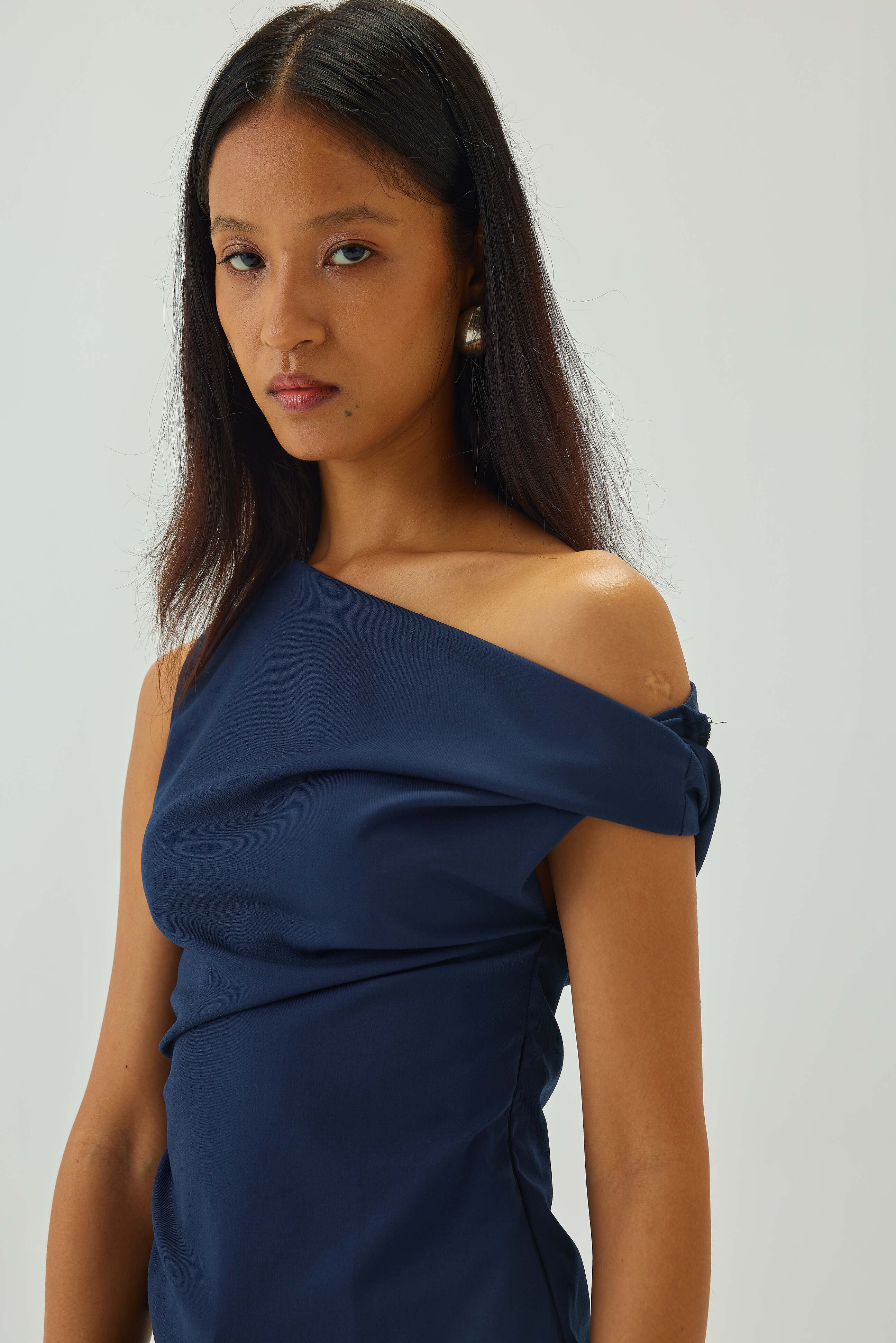 Tailored Asymmetric Twist Top | Blue