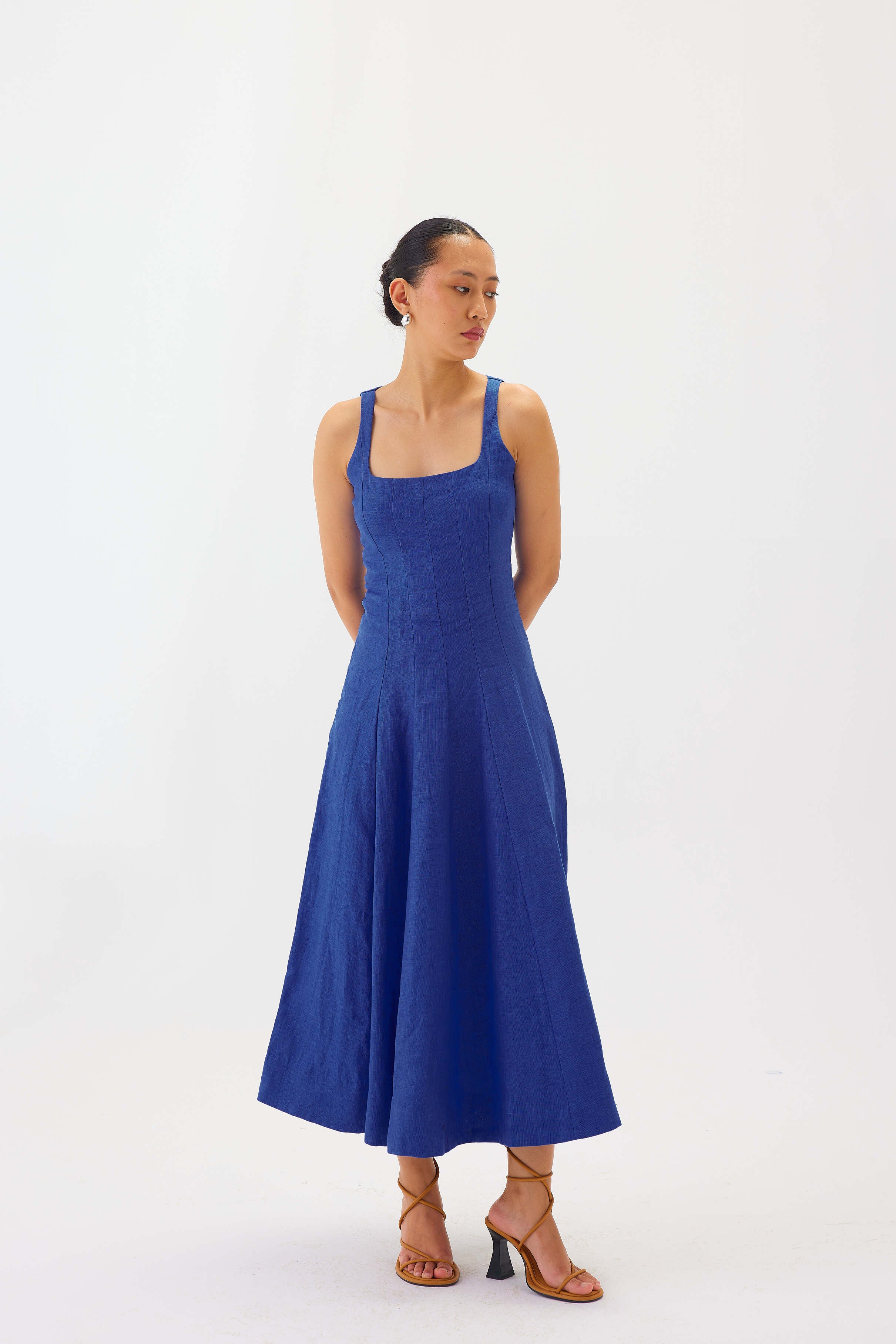 Linen Square-Neck Flare Midi Dress | Blue
