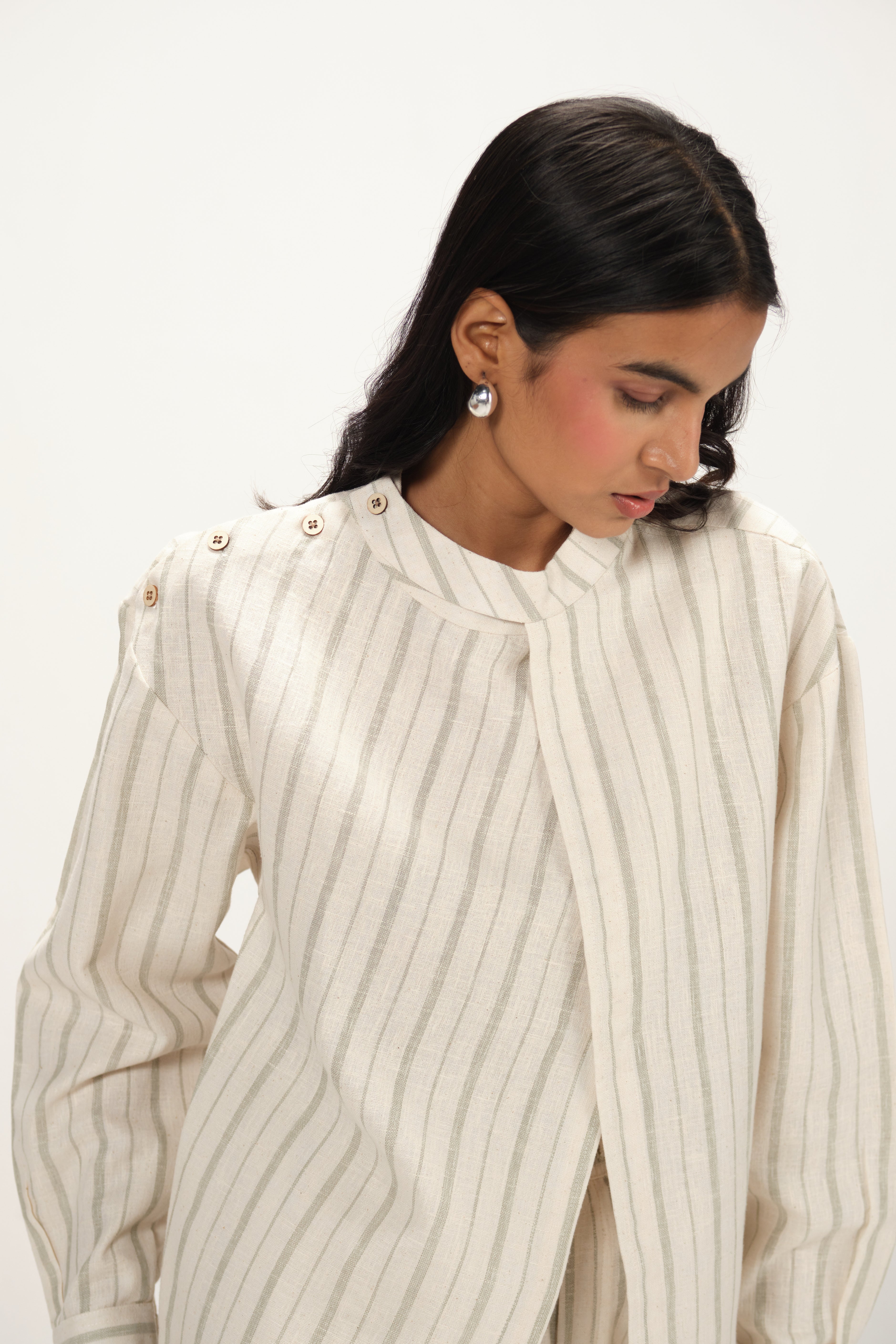 Linen Striped Band Collar Top with Front Slit | Off White & Green