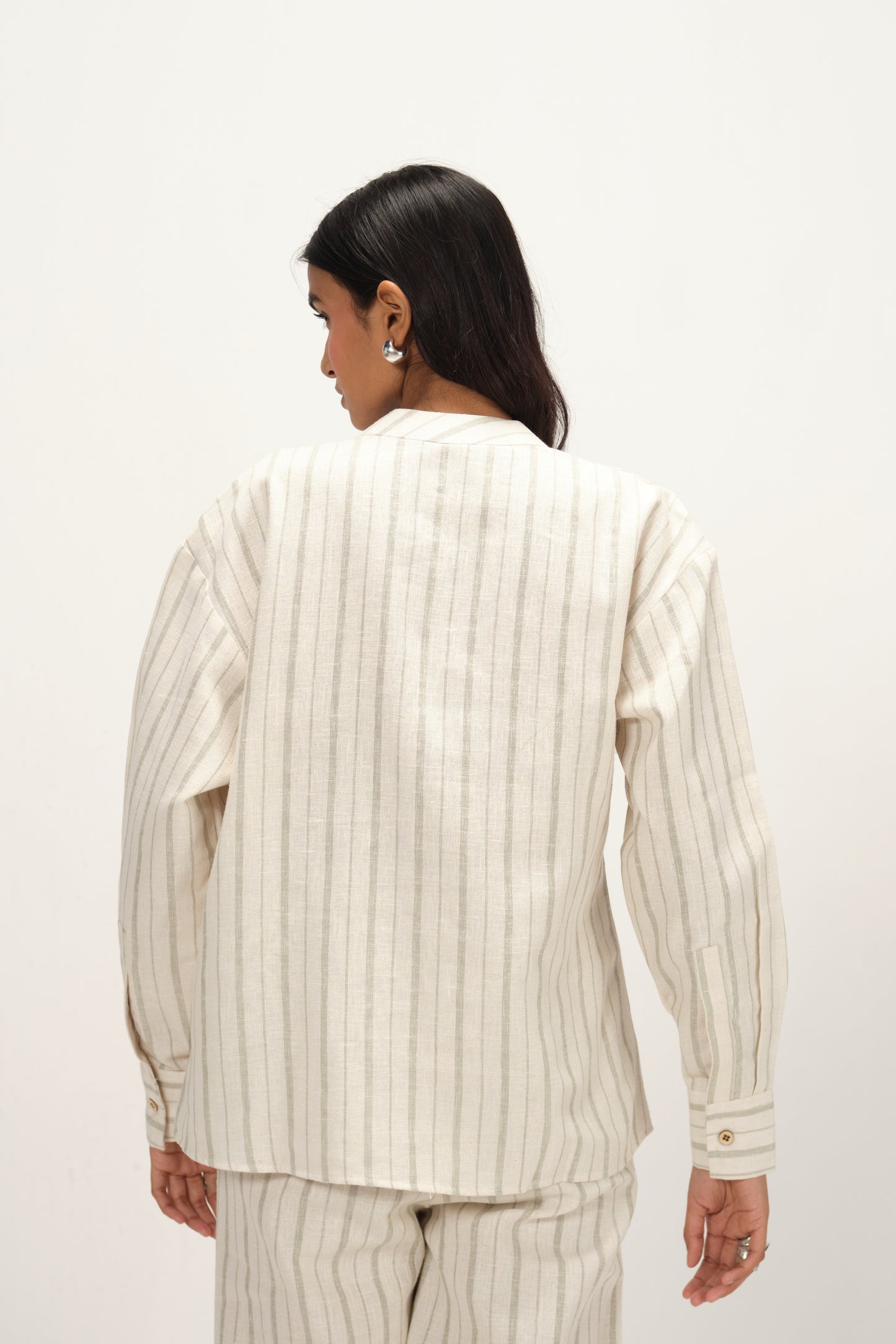 Linen Striped Band Collar Top with Front Slit | Off White & Green
