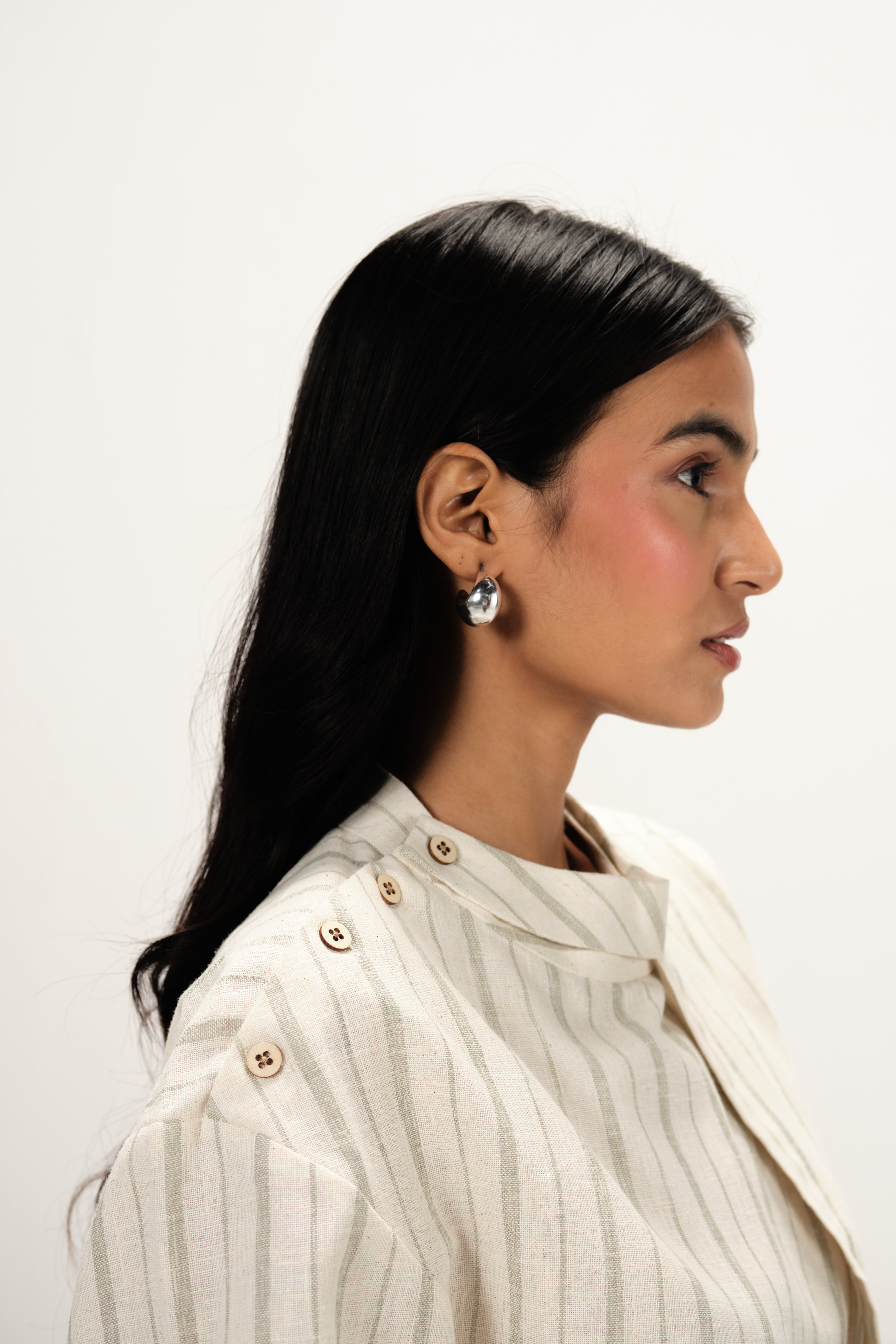 Linen Striped Band Collar Top with Front Slit | Off White & Green