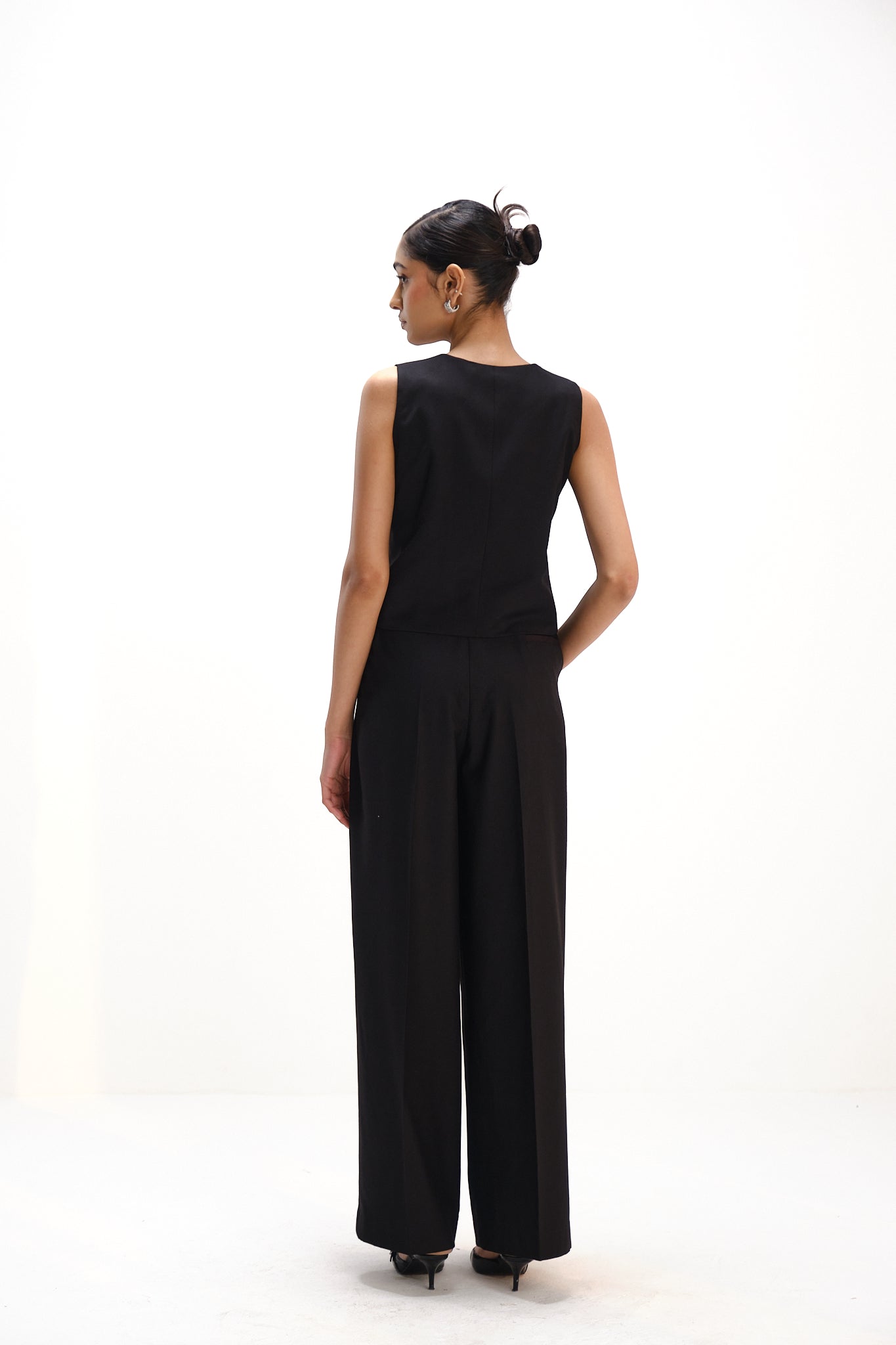 V Neck Waistcoat | Black