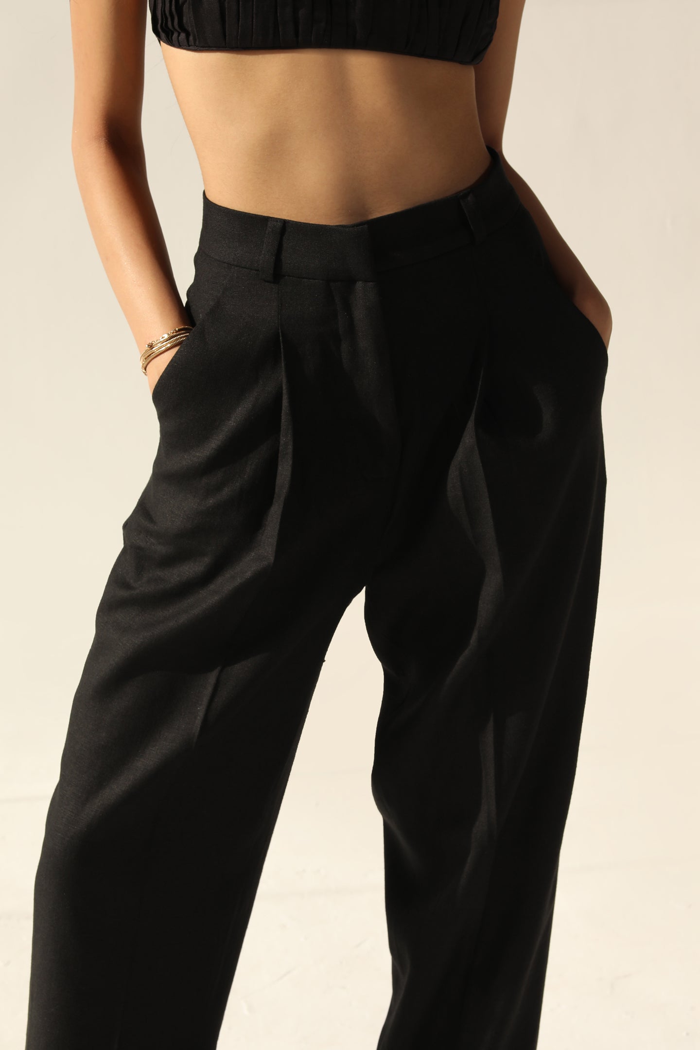 Straight Pants | Black