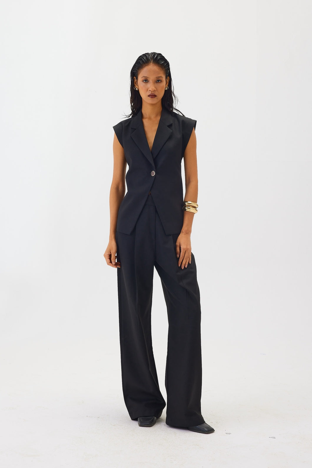Cap Sleeve Waistcoat | Black