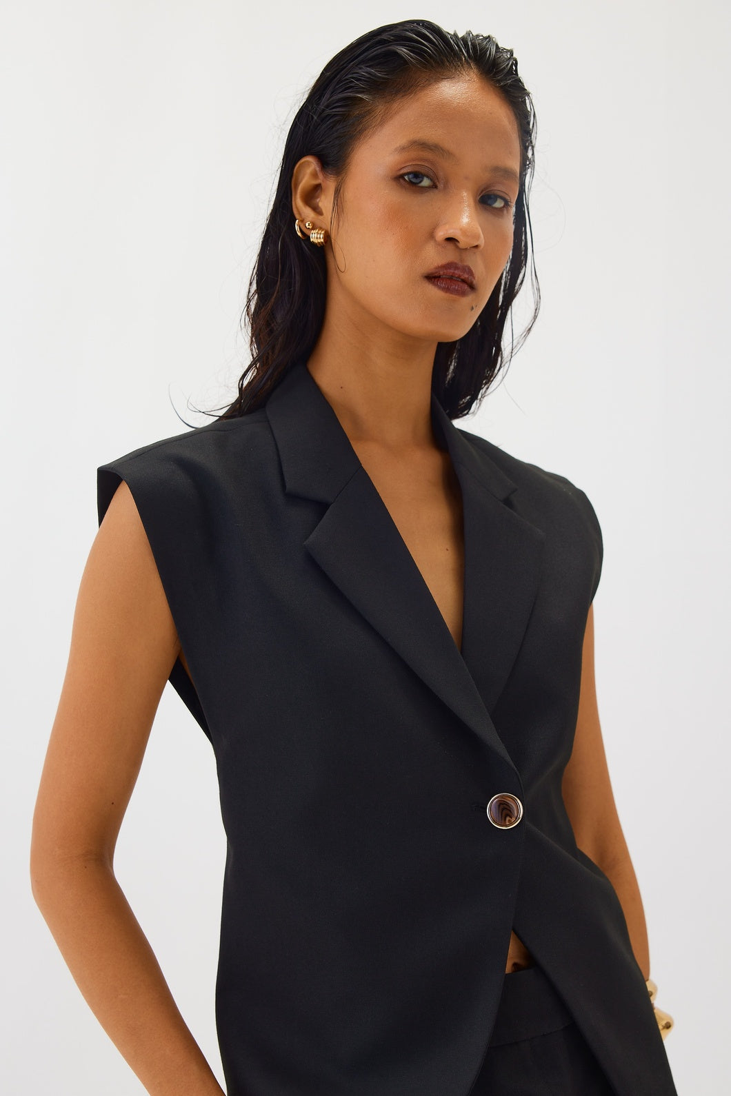 Cap Sleeve Waistcoat | Black