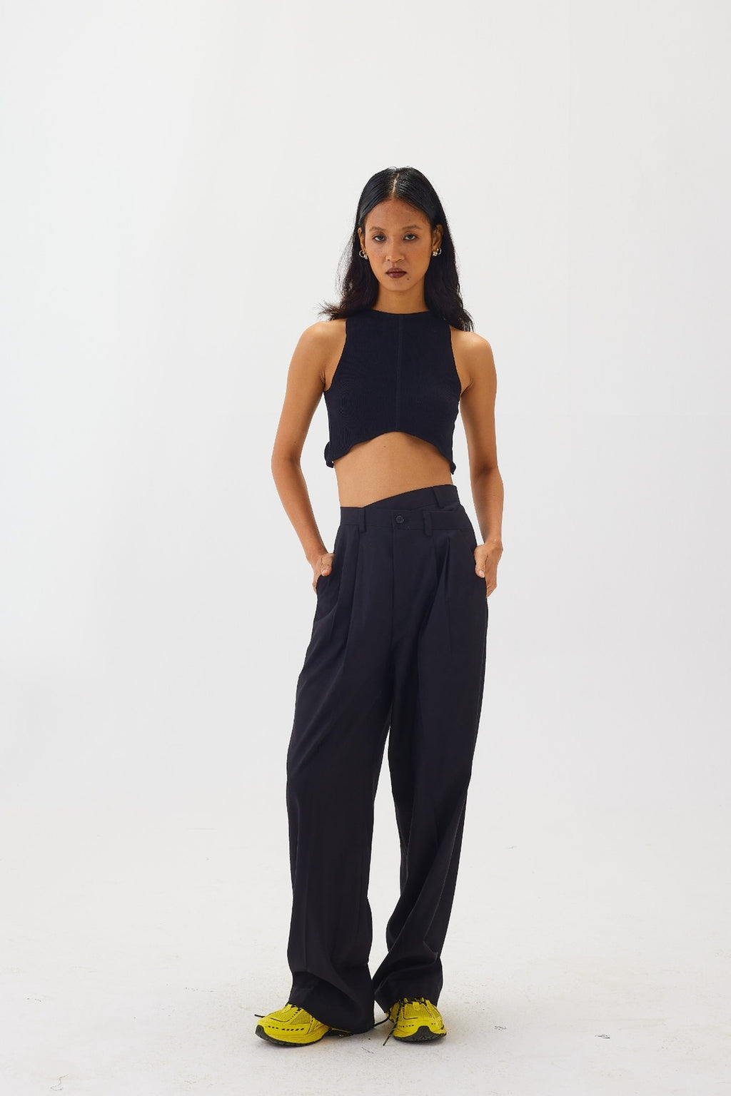Wide Leg Pleated Pants with Double Closure Detail | Black