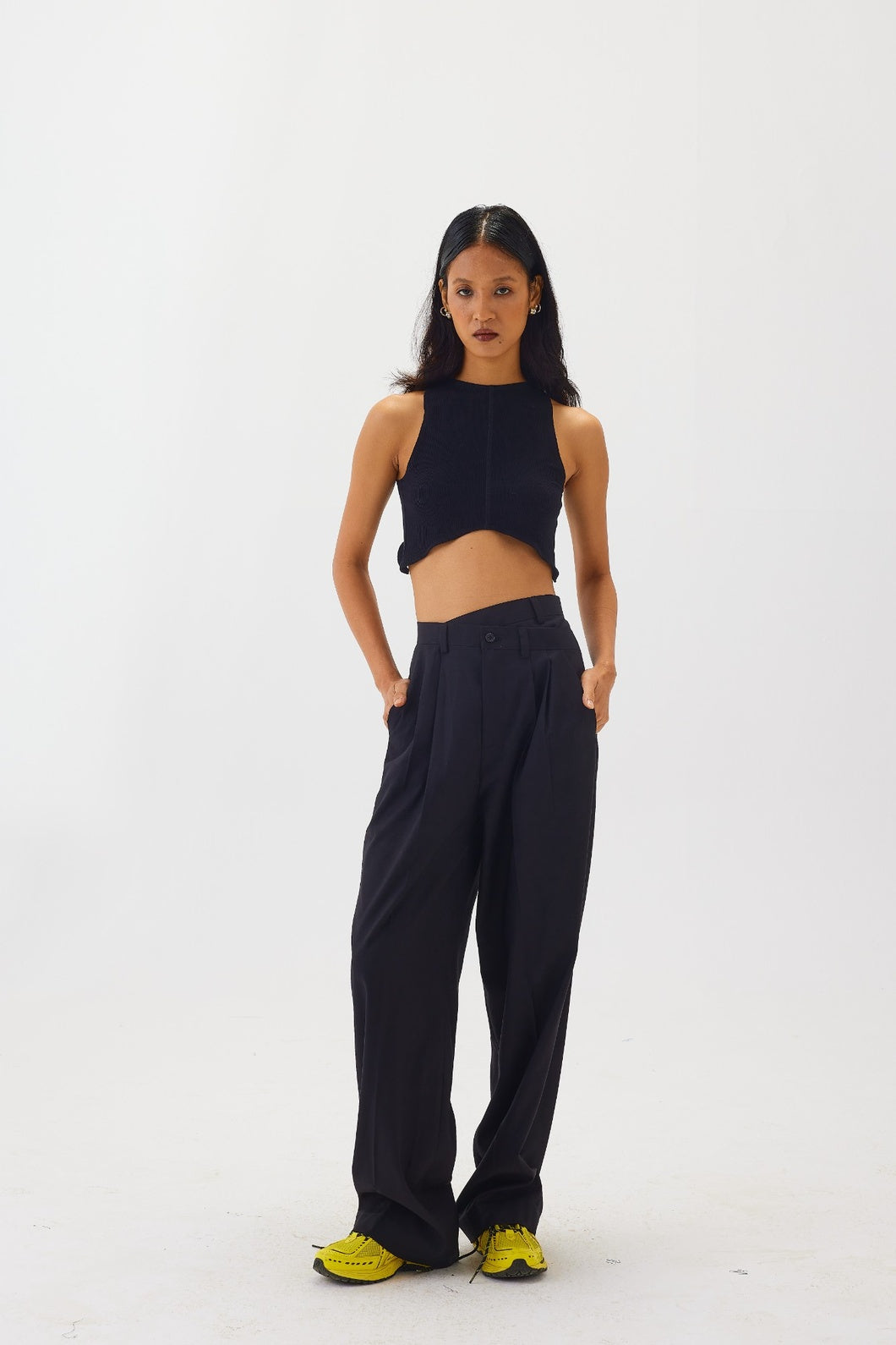 Wide Leg Pleated Pants with Double Closure Detail | Black