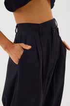 Wide Leg Pleated Pants with Double Closure Detail | Black