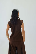 Cap Sleeve Waistcoat | Brown