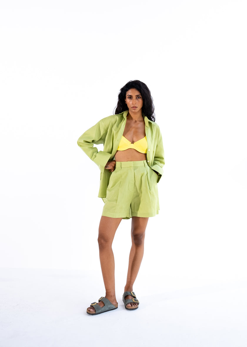 Linen bermuda shorts | Green