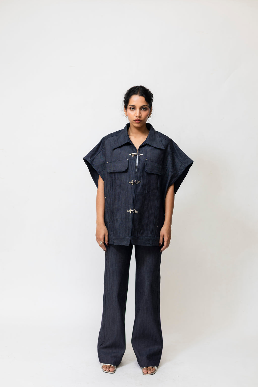 Herringbone Denim Utility Jacket with Hook Closure – Oversized | Navy Blue