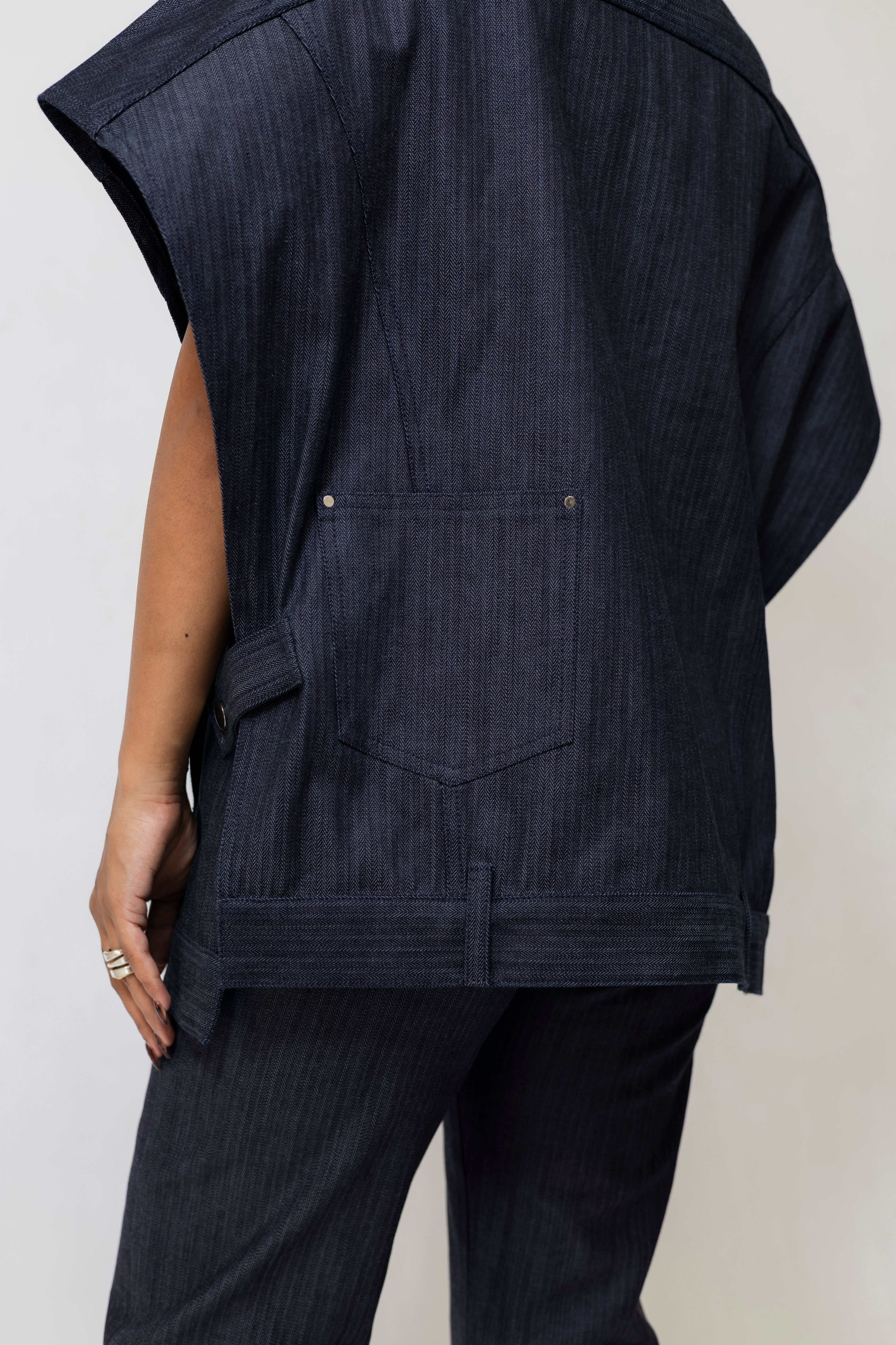 Herringbone Denim Utility Jacket with Hook Closure – Oversized | Navy Blue