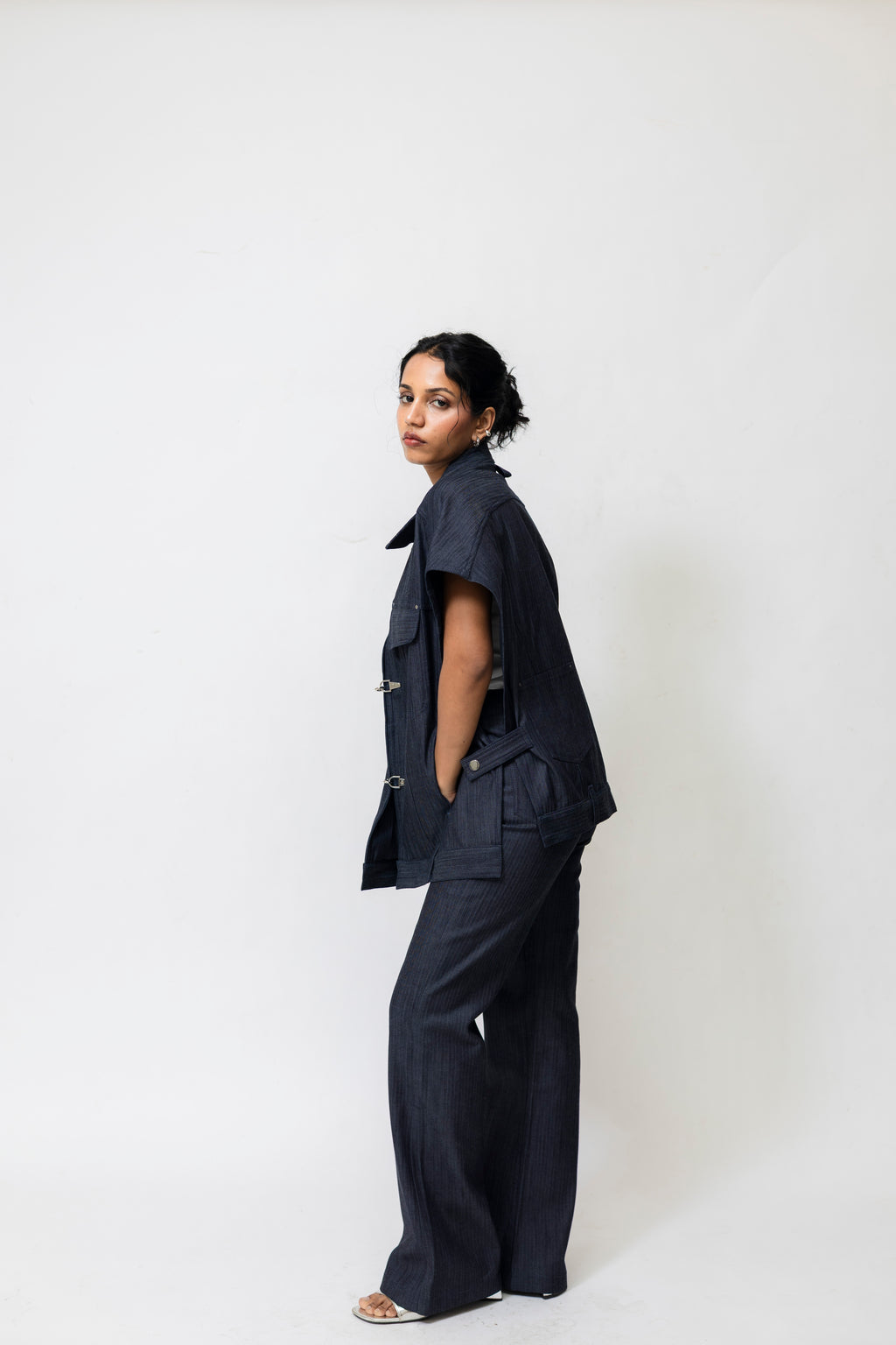 Herringbone Denim Utility Jacket with Hook Closure – Oversized | Navy Blue