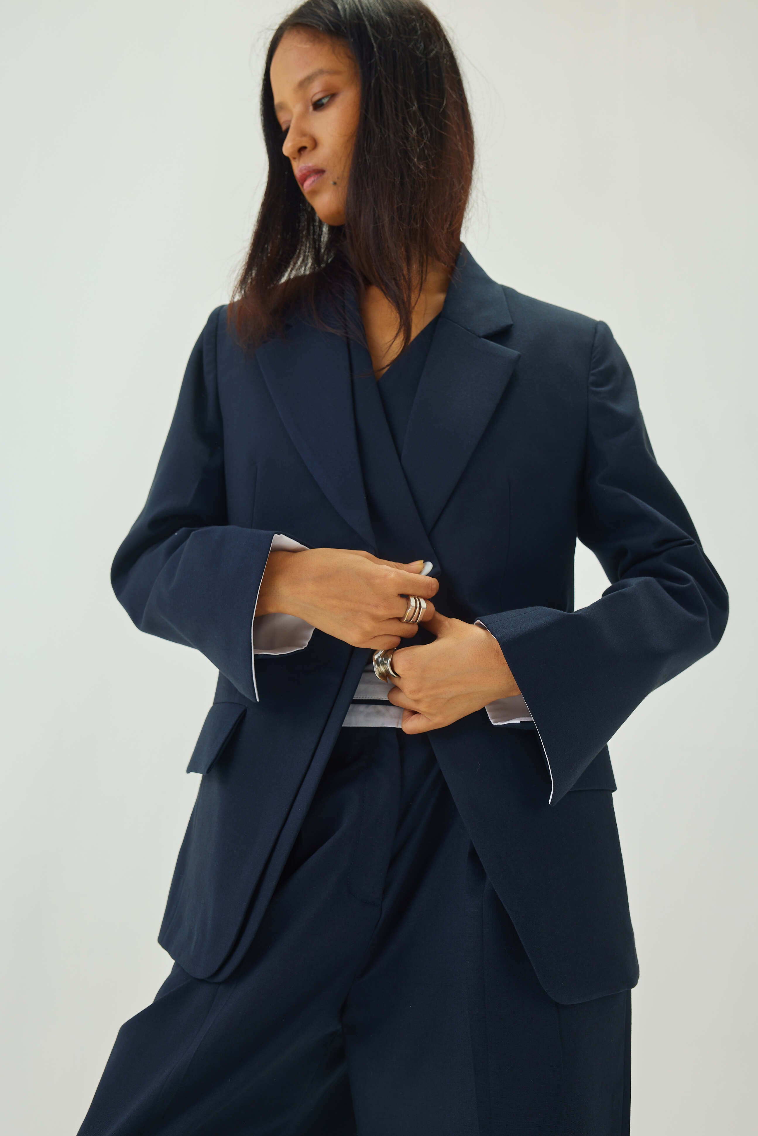 Double Lapelled Single Breasted Oversized Blazer | Navy Blue