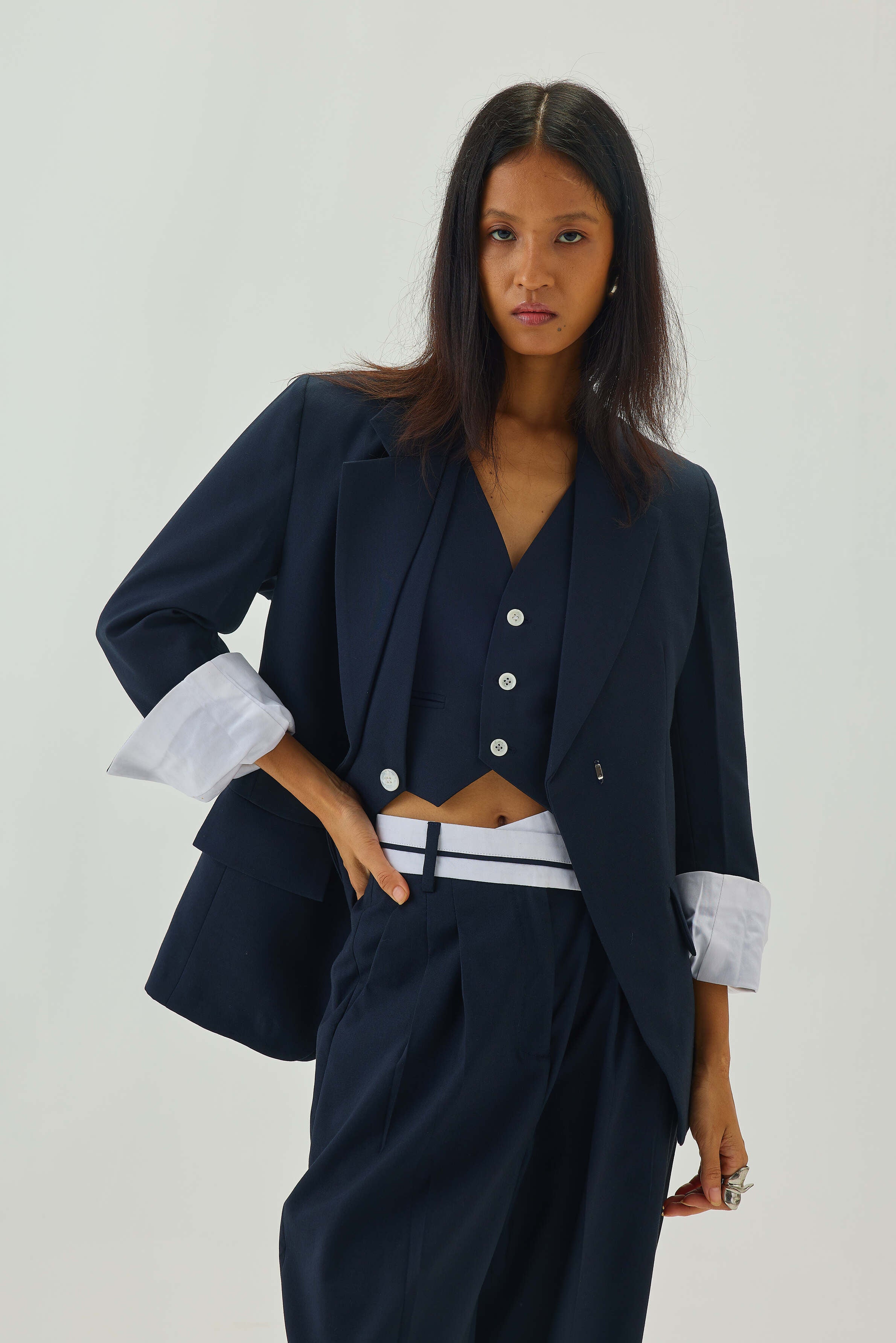 Double Lapelled Single Breasted Oversized Blazer | Navy Blue