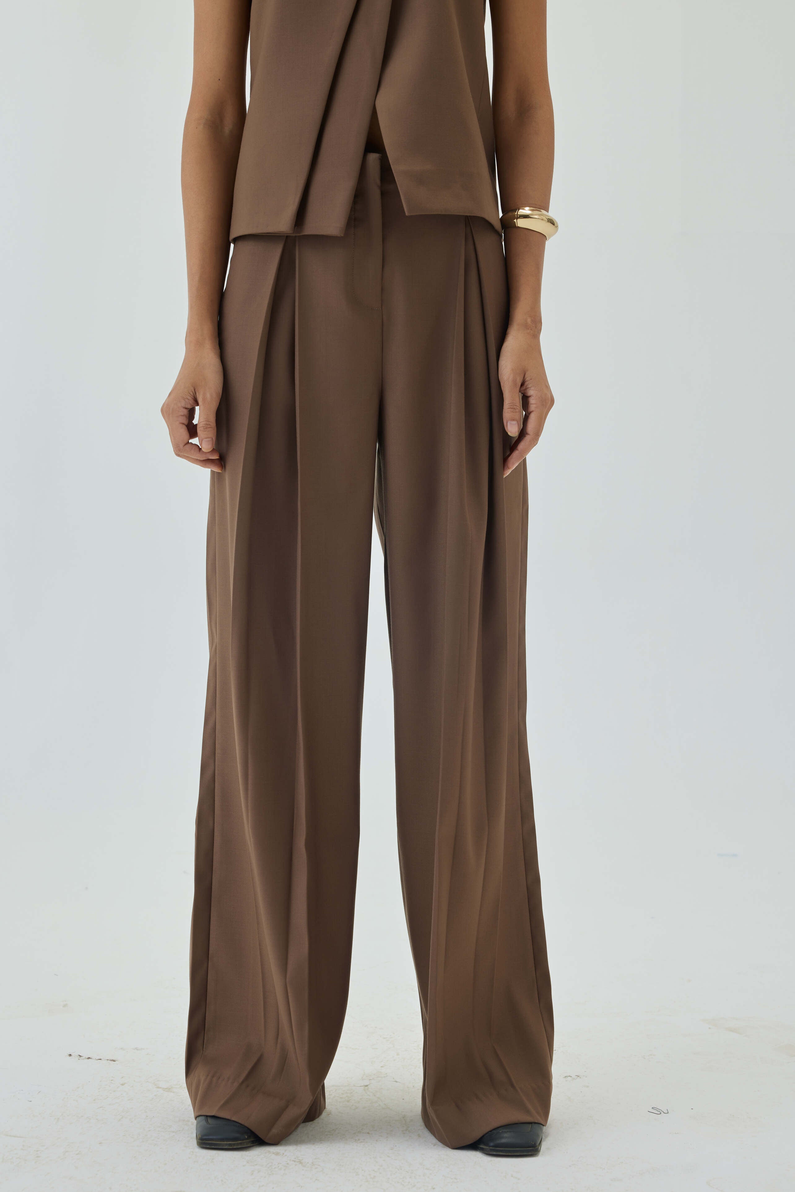 Wide Leg High Waist Box Pleated Pants | Brown