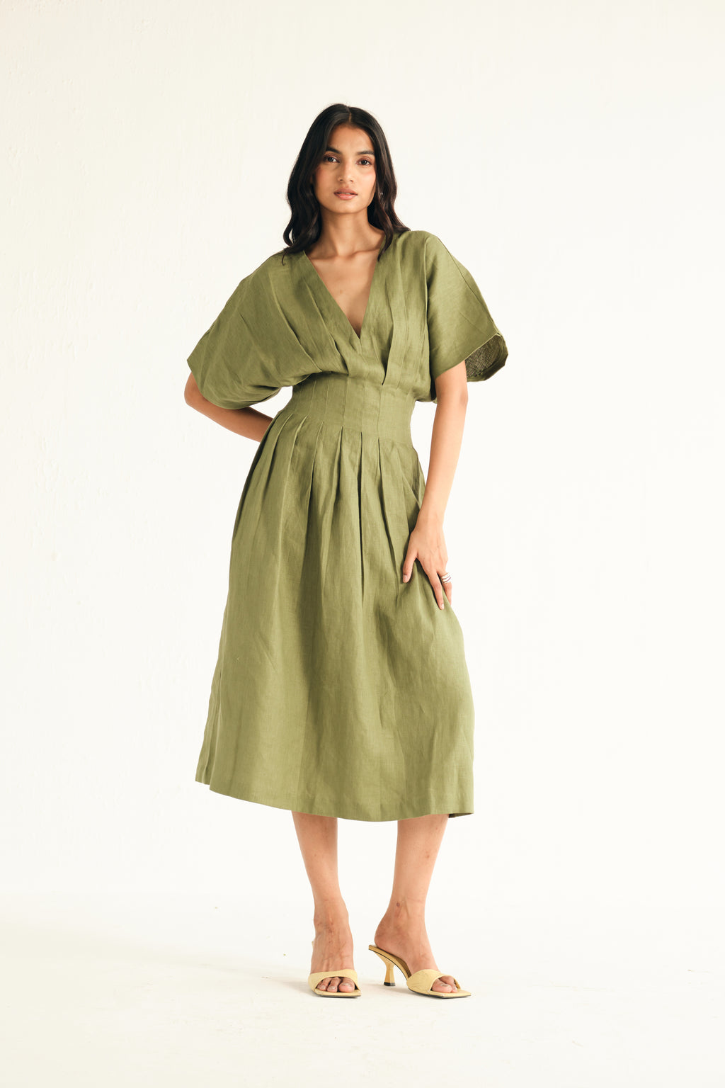 100% Linen Pleated Midi Dress in Green