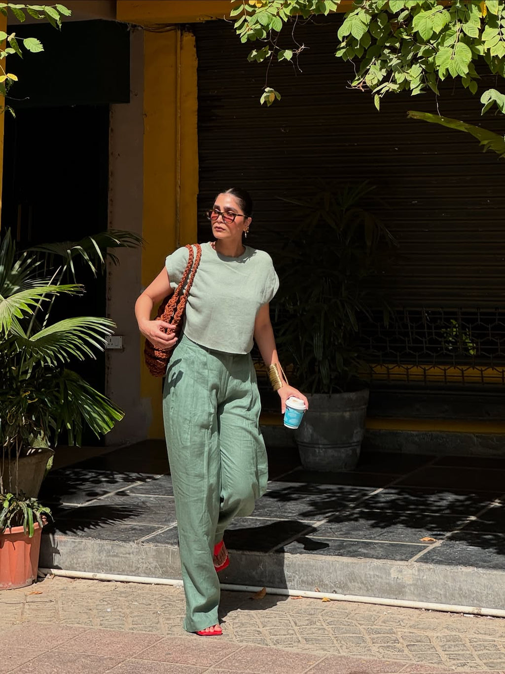 Live in your Linen Pants | Green