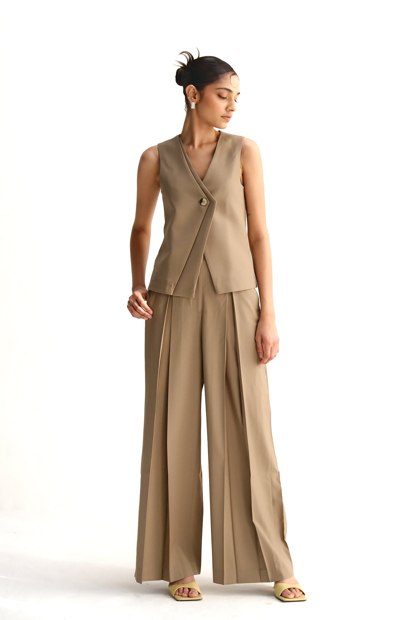 Layered Waistcoat | Sand Brown